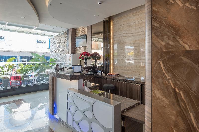 Collection O 1301 Hotel Grand Citra Makassar Exteriör bild