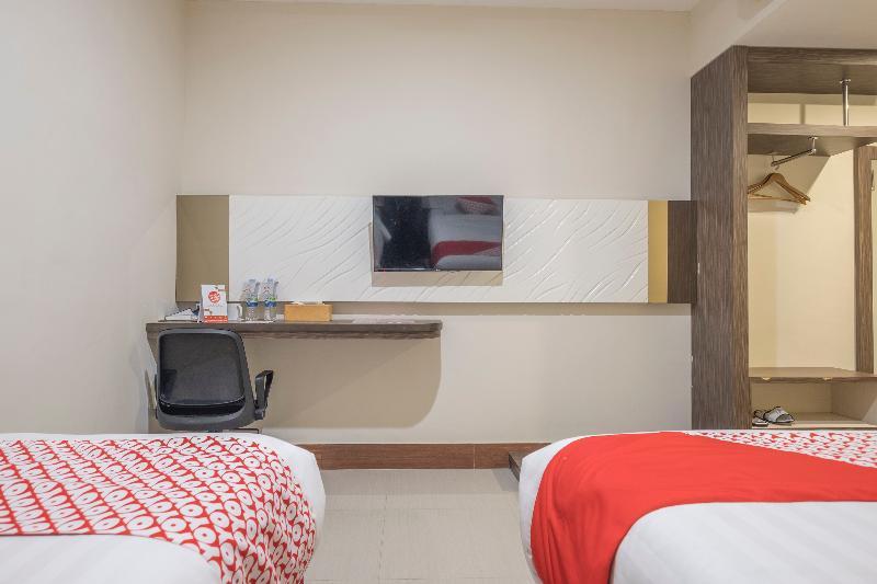 Collection O 1301 Hotel Grand Citra Makassar Exteriör bild