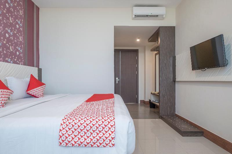 Collection O 1301 Hotel Grand Citra Makassar Exteriör bild