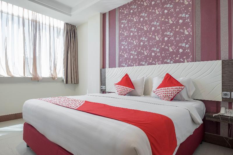 Collection O 1301 Hotel Grand Citra Makassar Exteriör bild